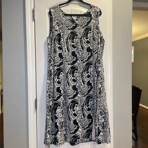 JBS Black & White Paisley Shift Dress Women’s Size 22W Plus